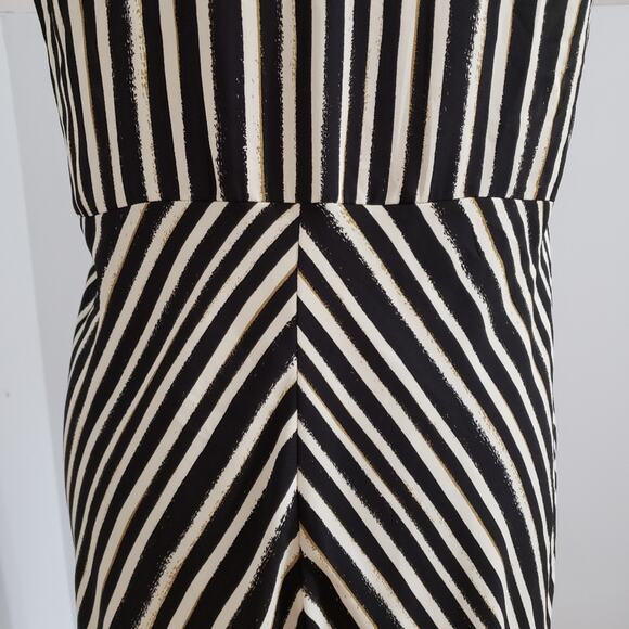 Black and White Sleeveless Collared Tunic Large - Picture 6 of 12